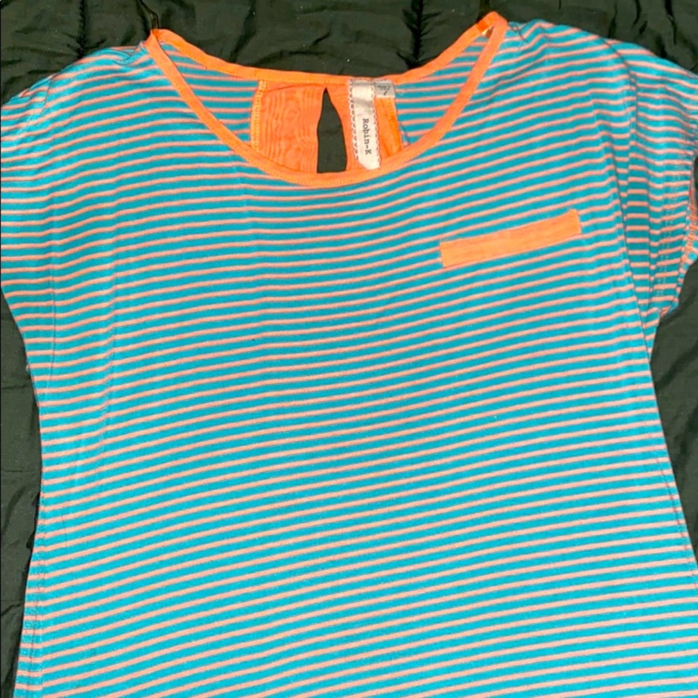 Short sleeve multi color shirt